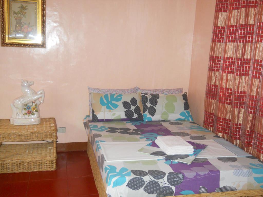 Lagrosa Backpackers Hotel Coron Room photo