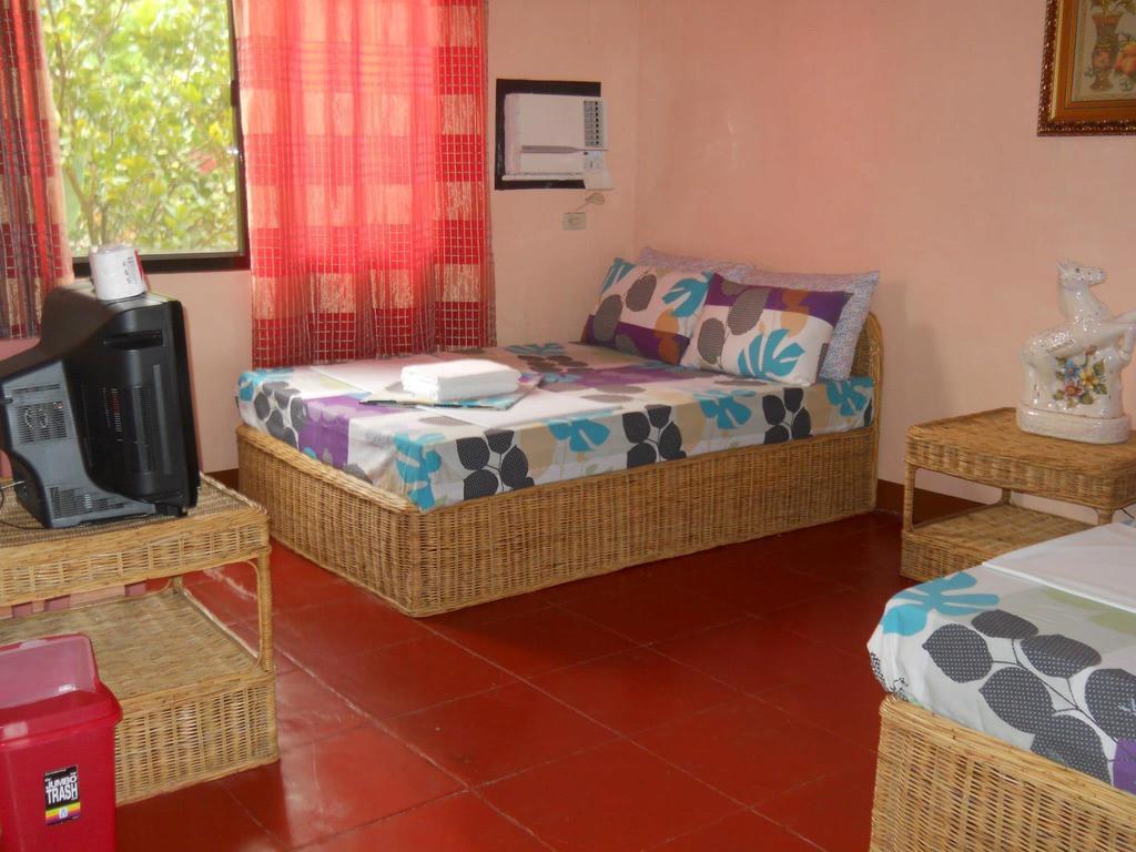 Lagrosa Backpackers Hotel Coron Exterior photo